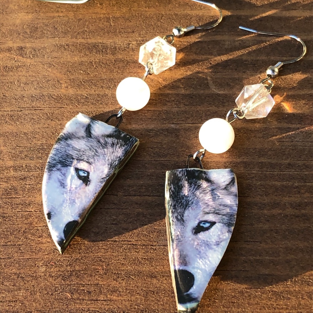 Ceramic Gemstone Wolf Earrings